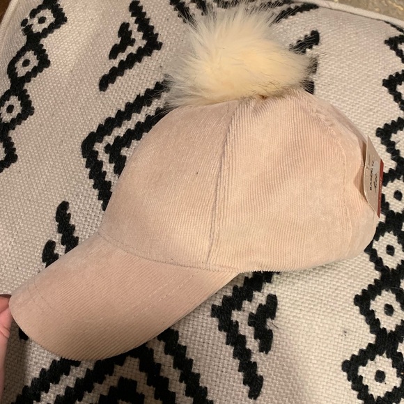 Accessories - NWT • beige Pom corduroy baseball hat